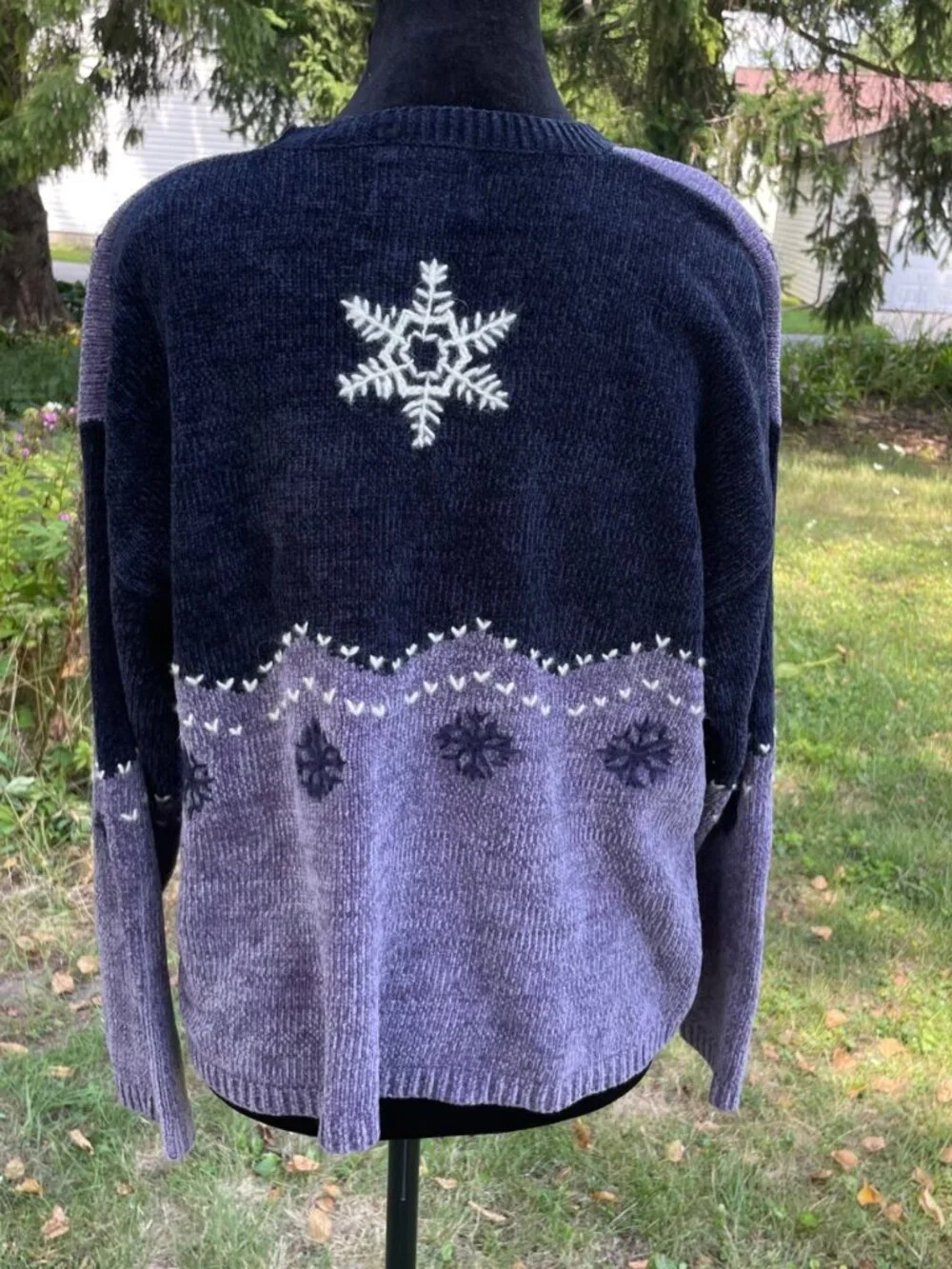 Vintage 90s Sweater Chenille Holiday Snowflake Purple XL Hand Embroidered Soft